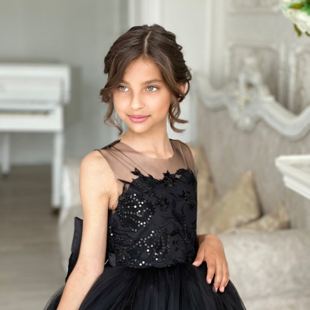 Black flower girl dress size 5 - Picture 3 of 7